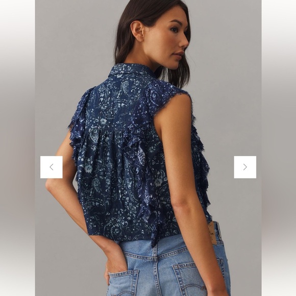 Anthropologie Pilcro Sleeveless Ruffled
Floral print Buttondown Blouse - Picture 2 of 6